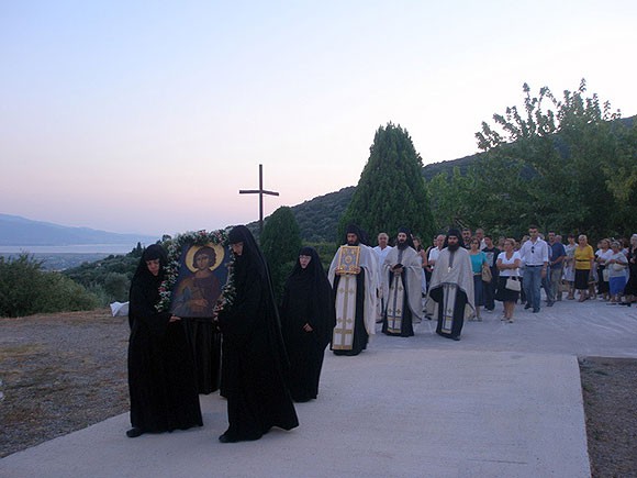 feast-day-of-saint-fanourios2009-3